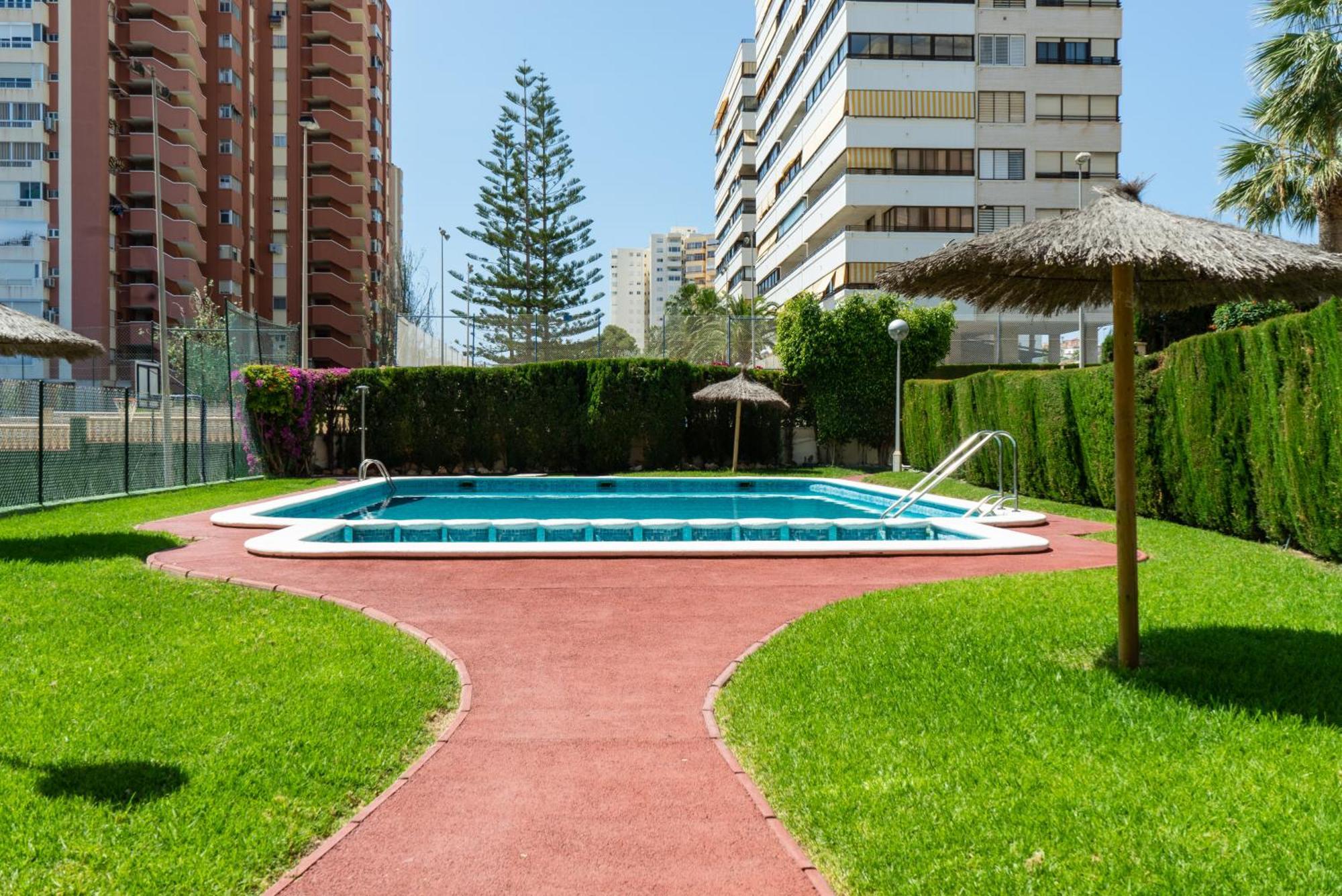 Vivienda De Lujo Junto Al Mar Apartment อาลิกันเต ภายนอก รูปภาพ